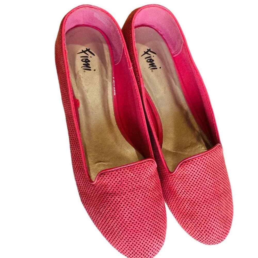 VGC Summer eyelet Fioni flat casual shoes Size 9 m mn